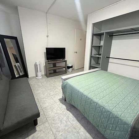 8 Venator House Boutique Apartamento León Exterior foto