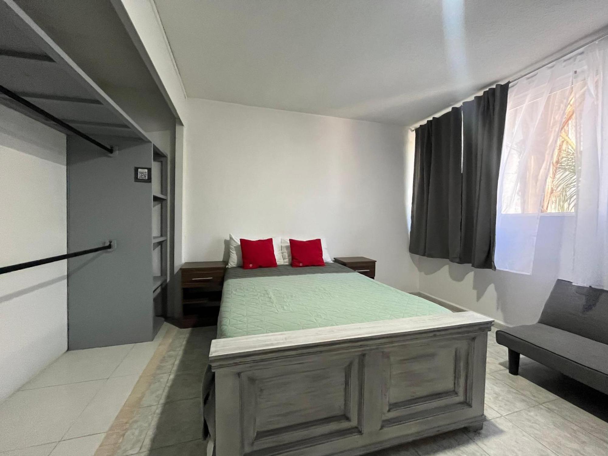 8 Venator House Boutique Apartamento León Exterior foto