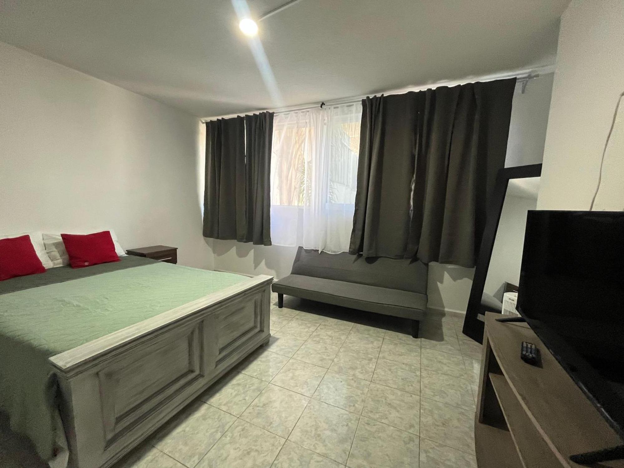 8 Venator House Boutique Apartamento León Exterior foto